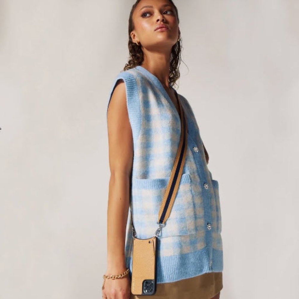 Bandolier Angela limited edition Crossbody case for iPhone model XS Max.  ❤️ 📱